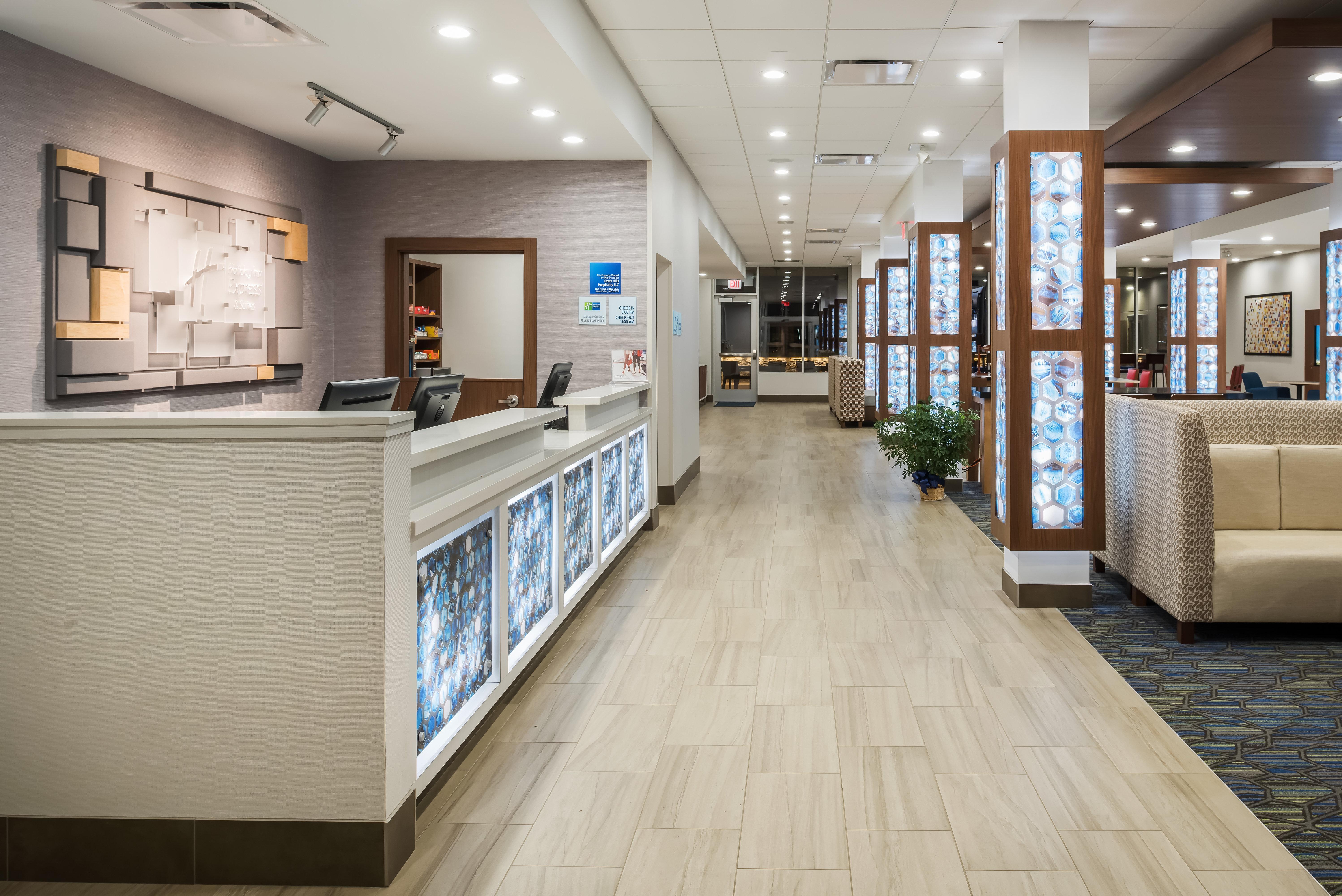 Holiday Inn Express & Suites West Plains Southwest By Ihg Εξωτερικό φωτογραφία