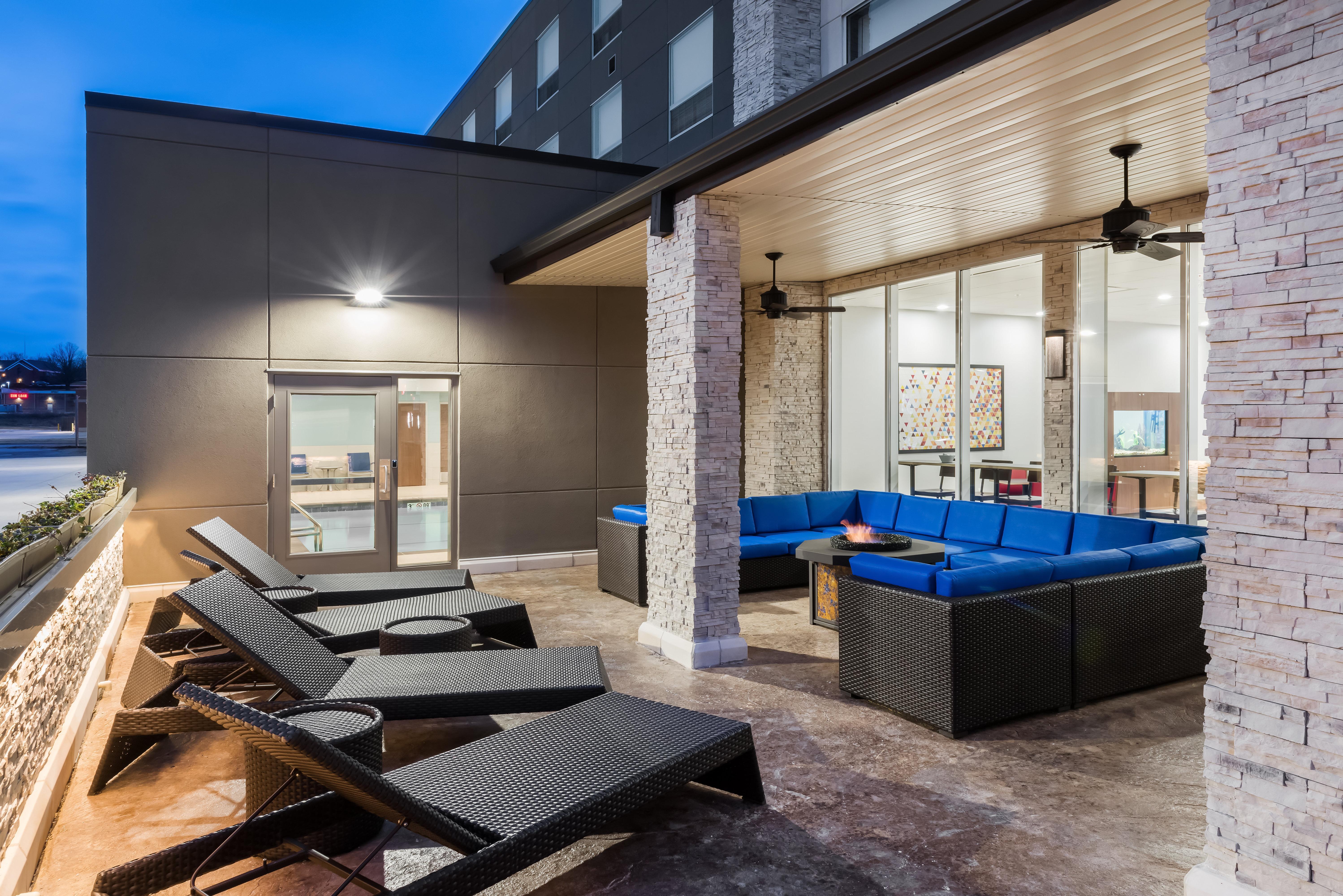 Holiday Inn Express & Suites West Plains Southwest By Ihg Εξωτερικό φωτογραφία